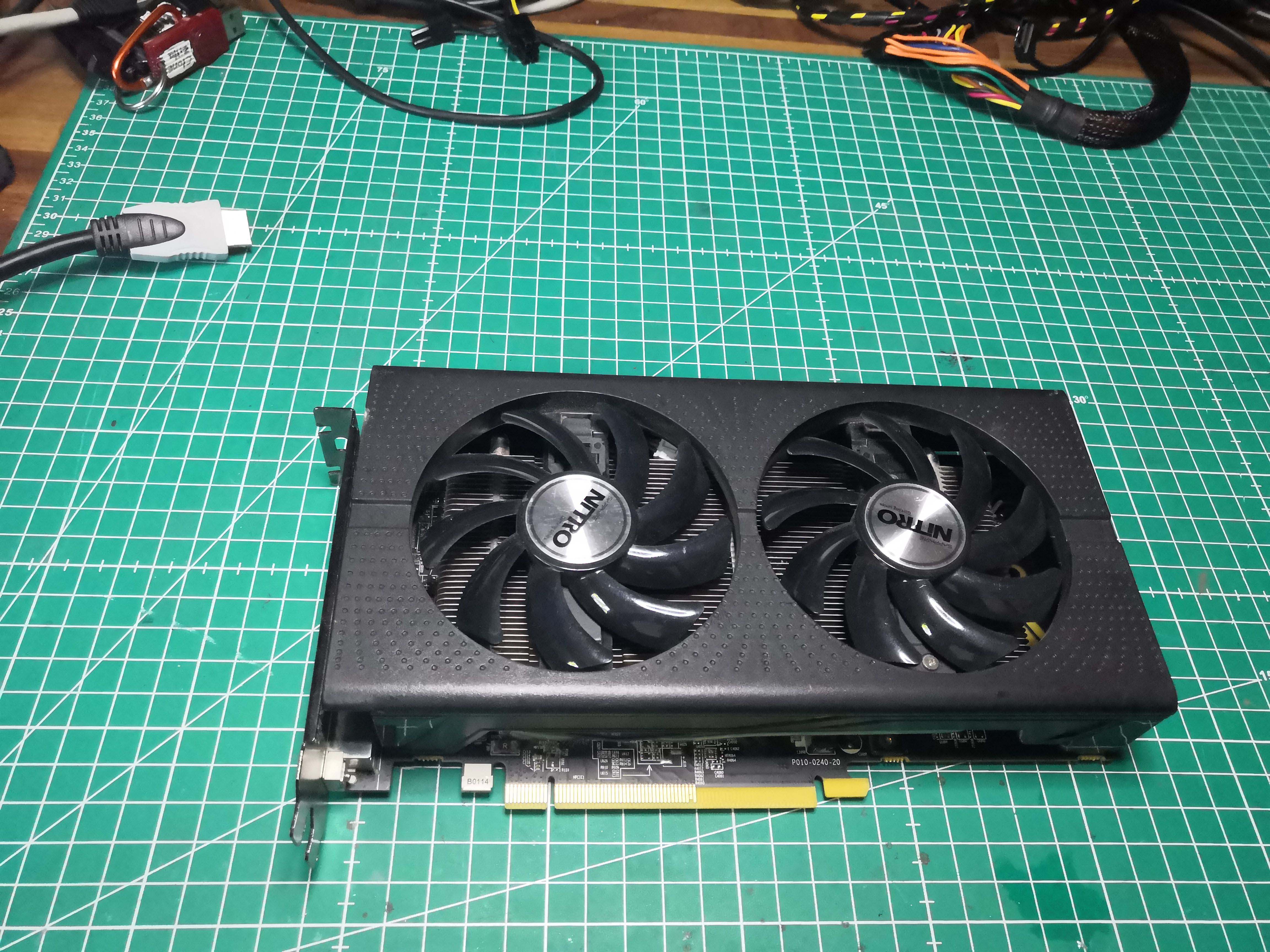 Sapphire NITRO RX 460 OC before disassembly