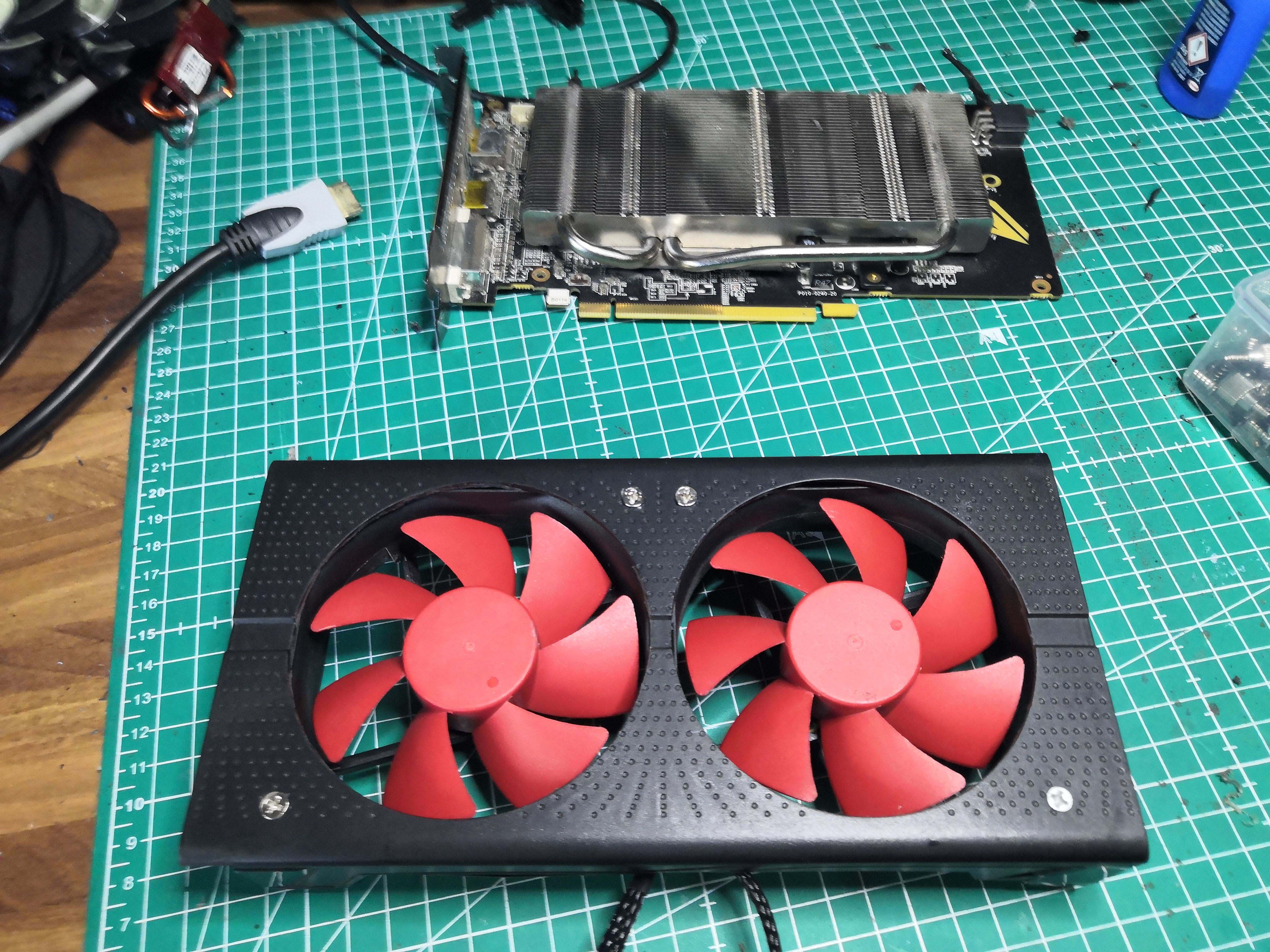 Front view of the modified shroud with the two Xilence 92mm fans