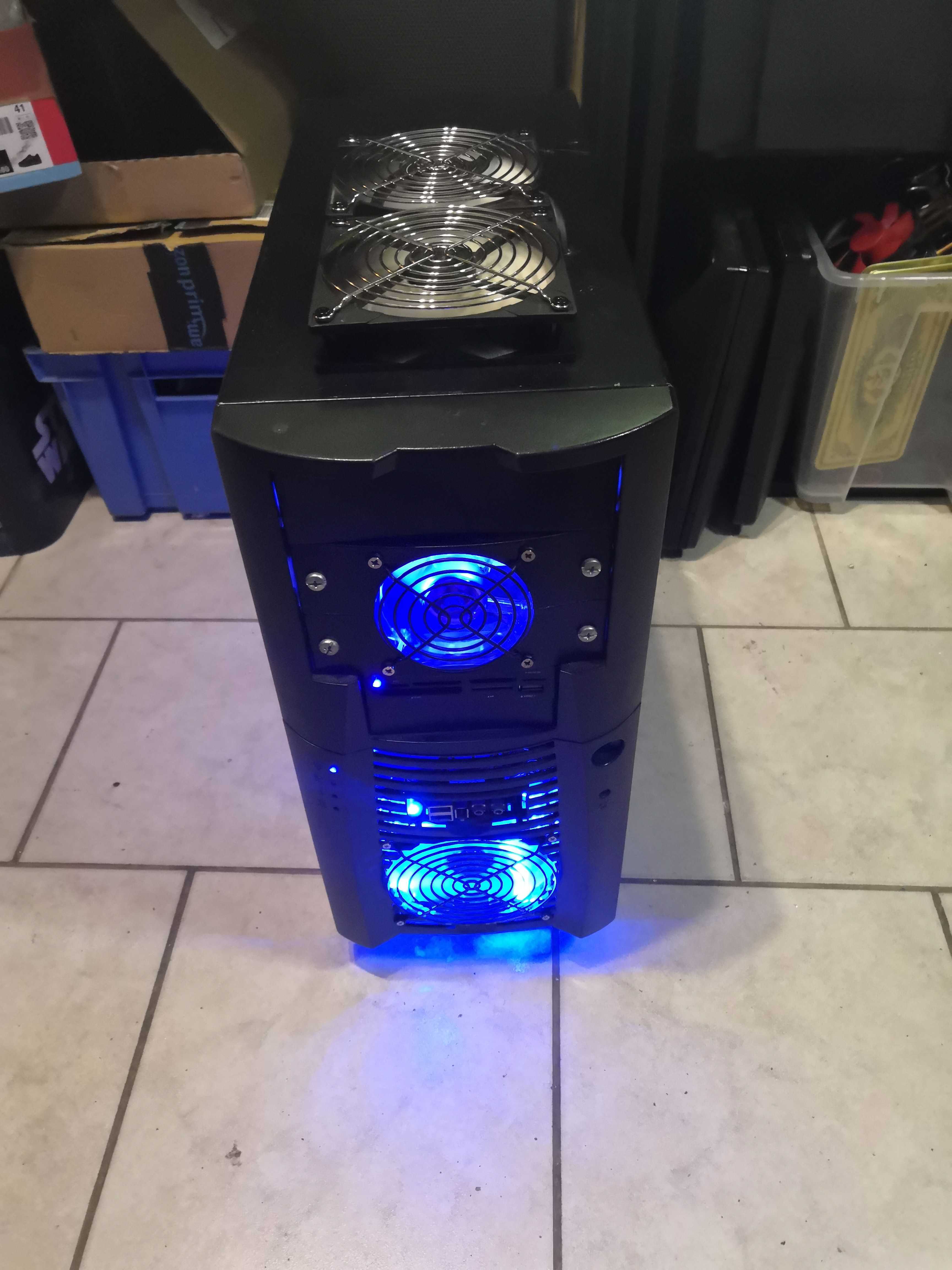 Front panel lit up – blue LEDs, full 2010s "fully charged" look